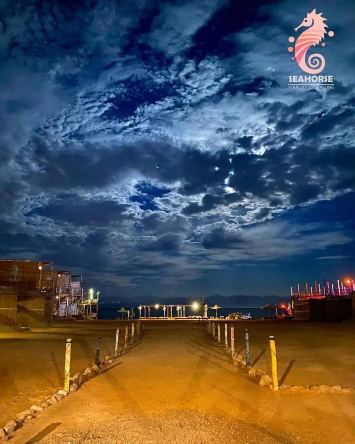 מלון נואייבה Sea Horse מראה חיצוני תמונה
